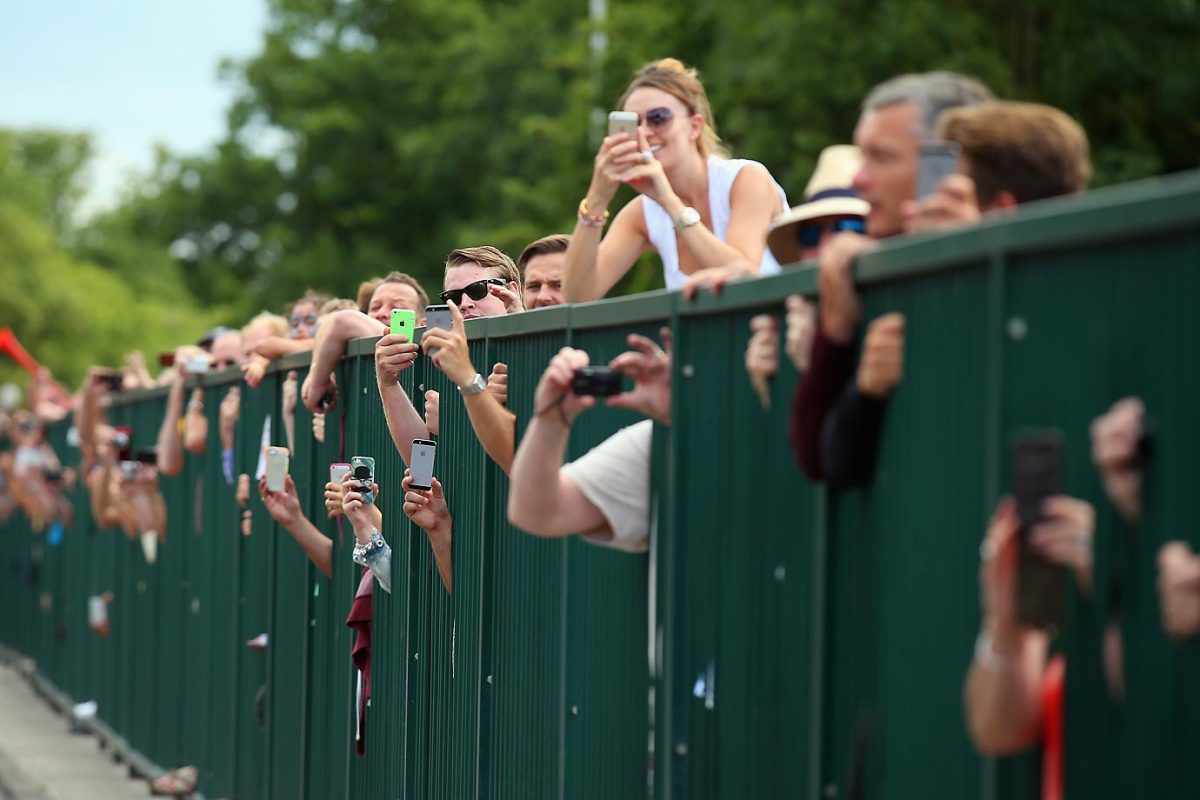 tour-de-france-fans-451805814_10.jpg