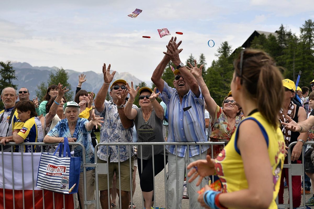 tour-de-france-fans-452379590_10.jpg