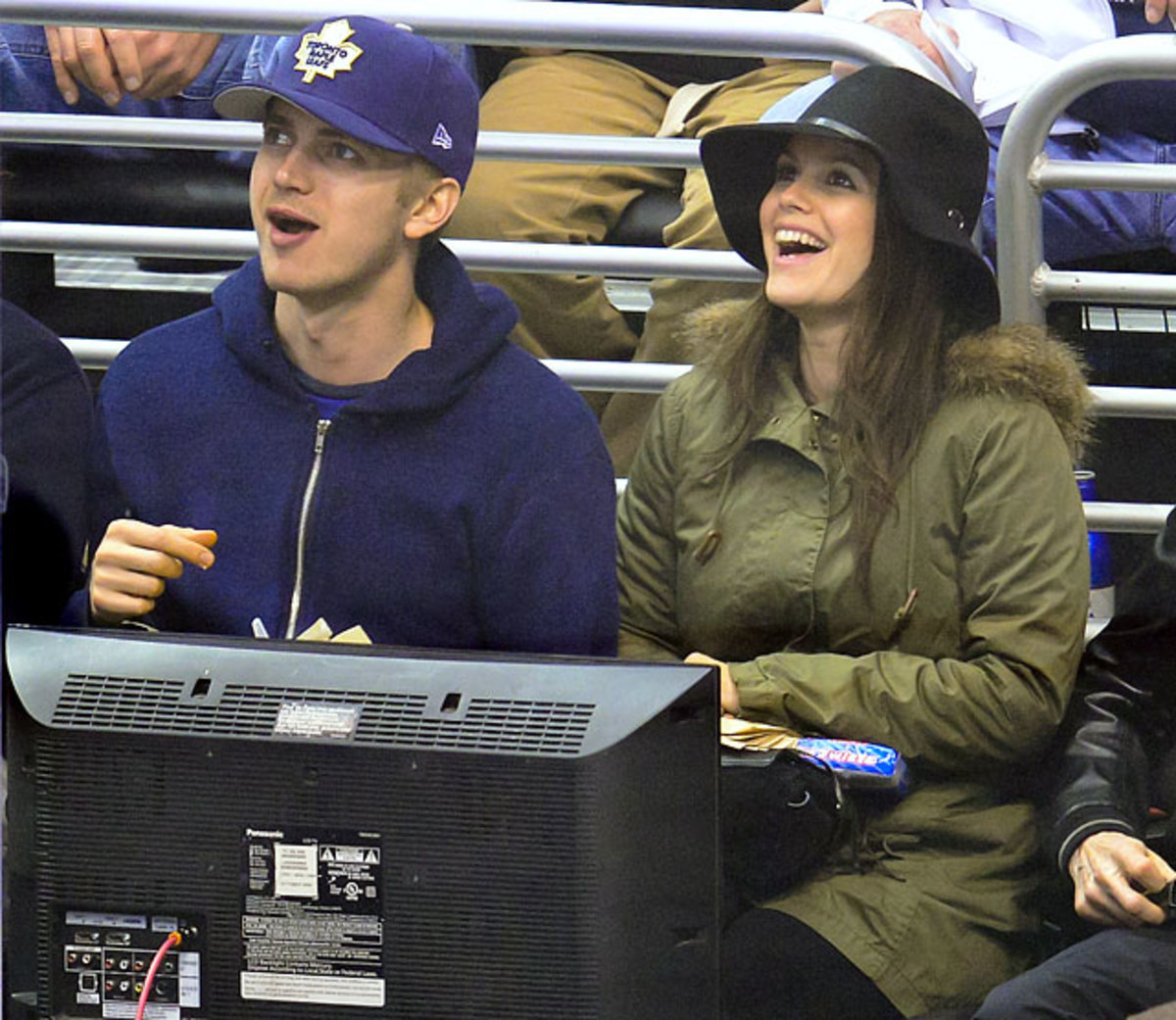 140327140102-hayden-christensen-rachel-bilson-single-image-cut.jpg