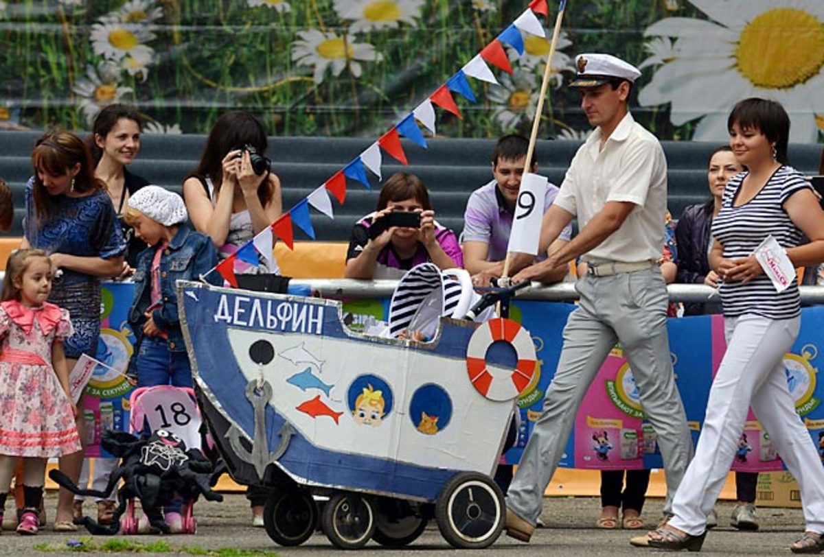 140609103618-stroller-boat-single-image-cut.jpg