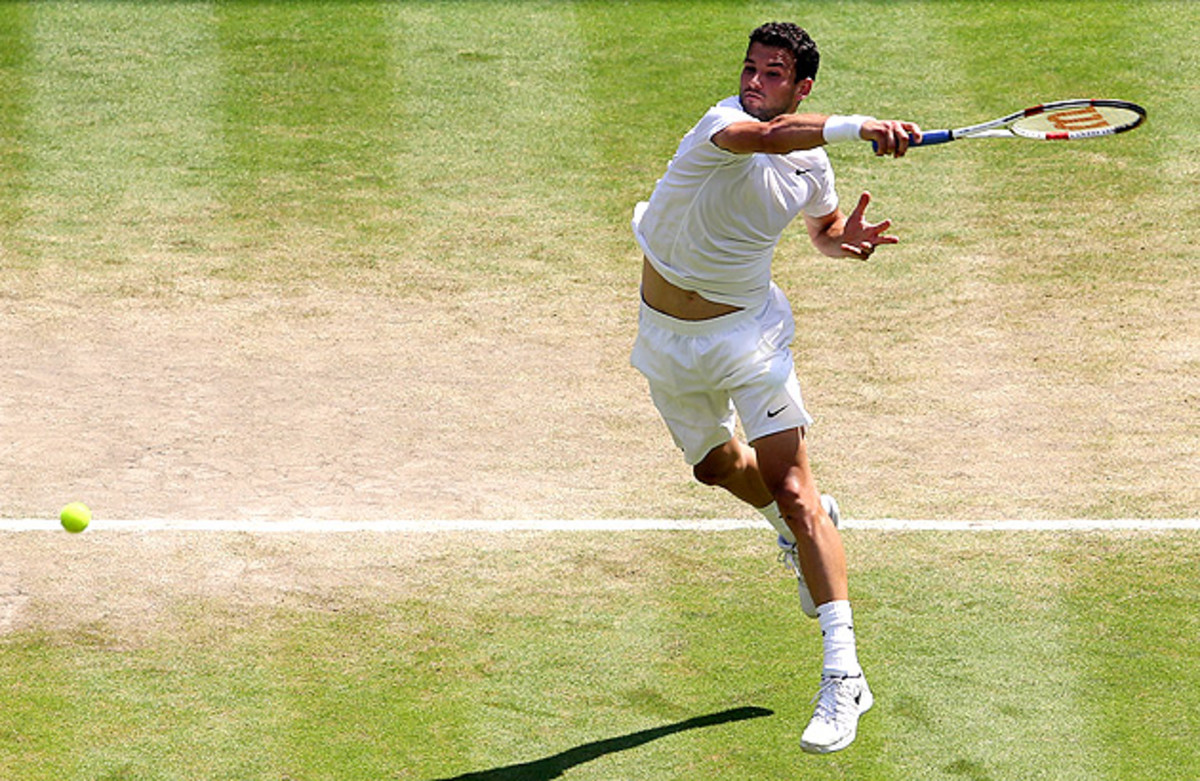 Grigor Dimitrov finally seized his moment, defeating Andy Murray and reaching the Wimbledon semifinals.