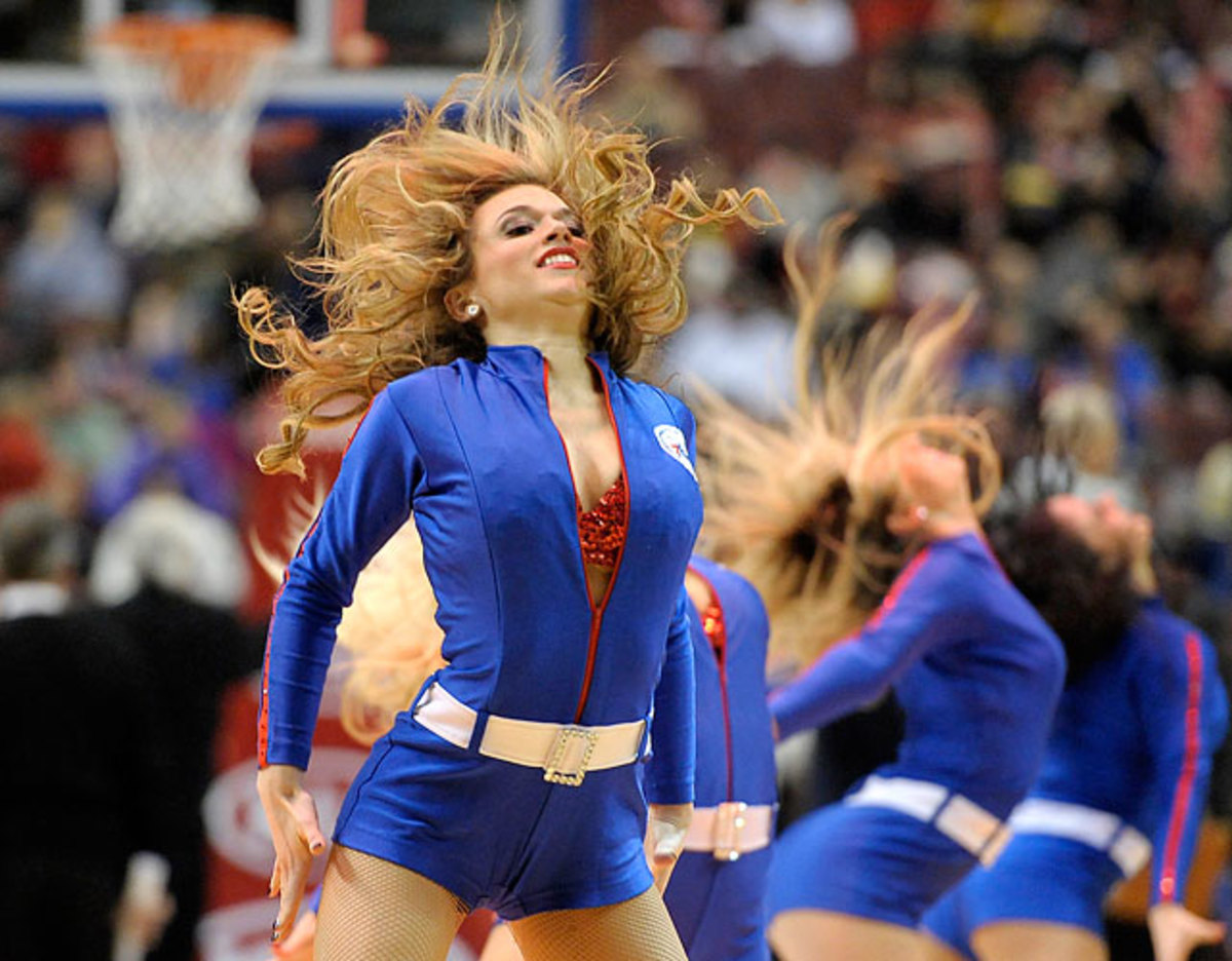140331172432-philadelphia-76ers-dream-team-dancers-71f6be9d202c4152836bfb1332604c1d-0-single-image-cut.jpg