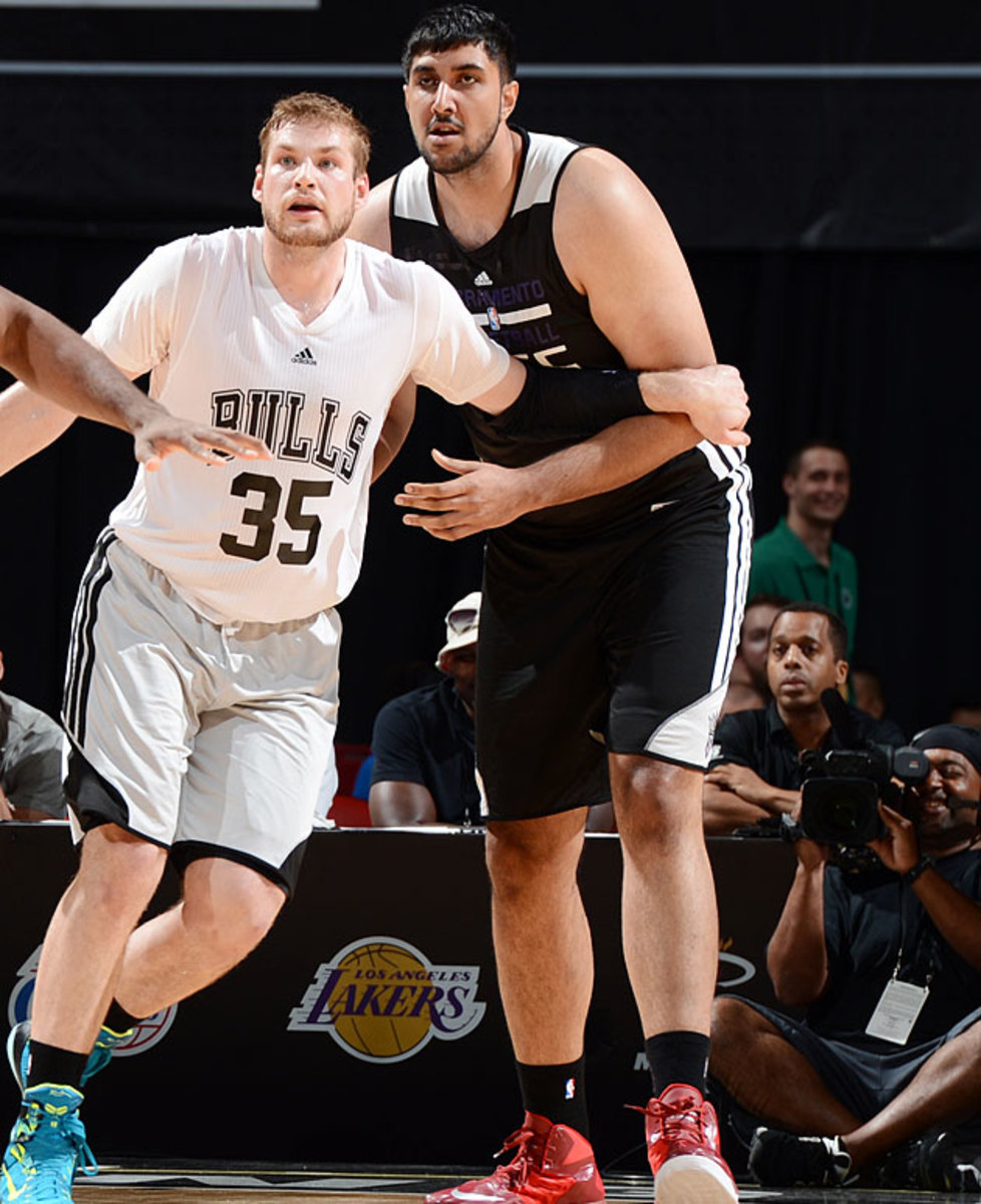 Sim Bhullar has played sparingly for the Kings at the Las Vegas Summer League.