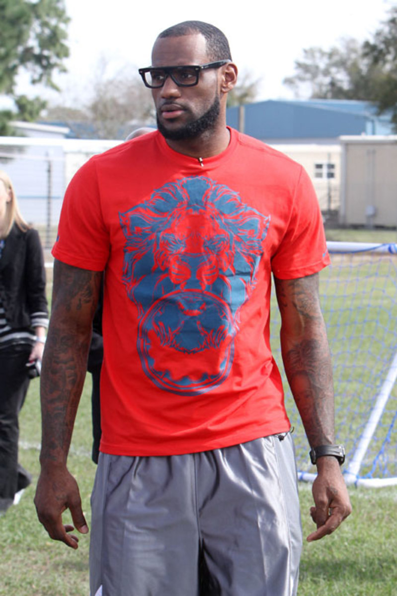 lebron-tshirt.jpg