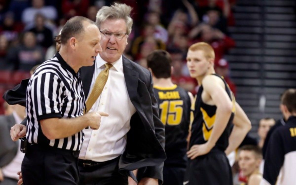 Iowa coach Fran McCaffery lights into an official during the team's loss to Wisconsin. (AP Photo/Andy Manis)