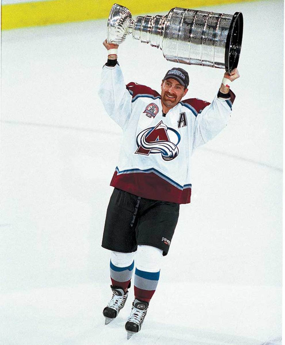 Ray-Bourque-farewell.jpg