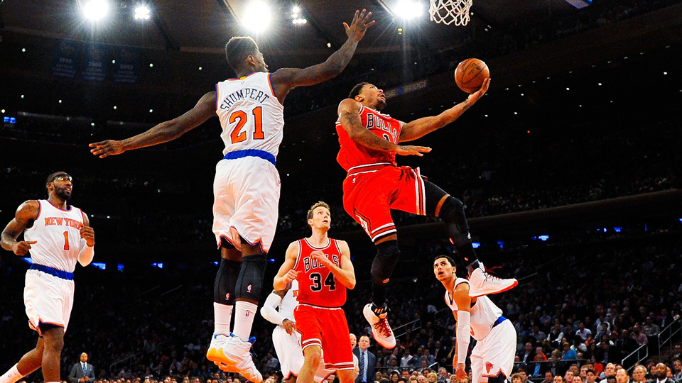 CHICAGO — In a game missing Derrick Rose and Carmelo Anthony, it