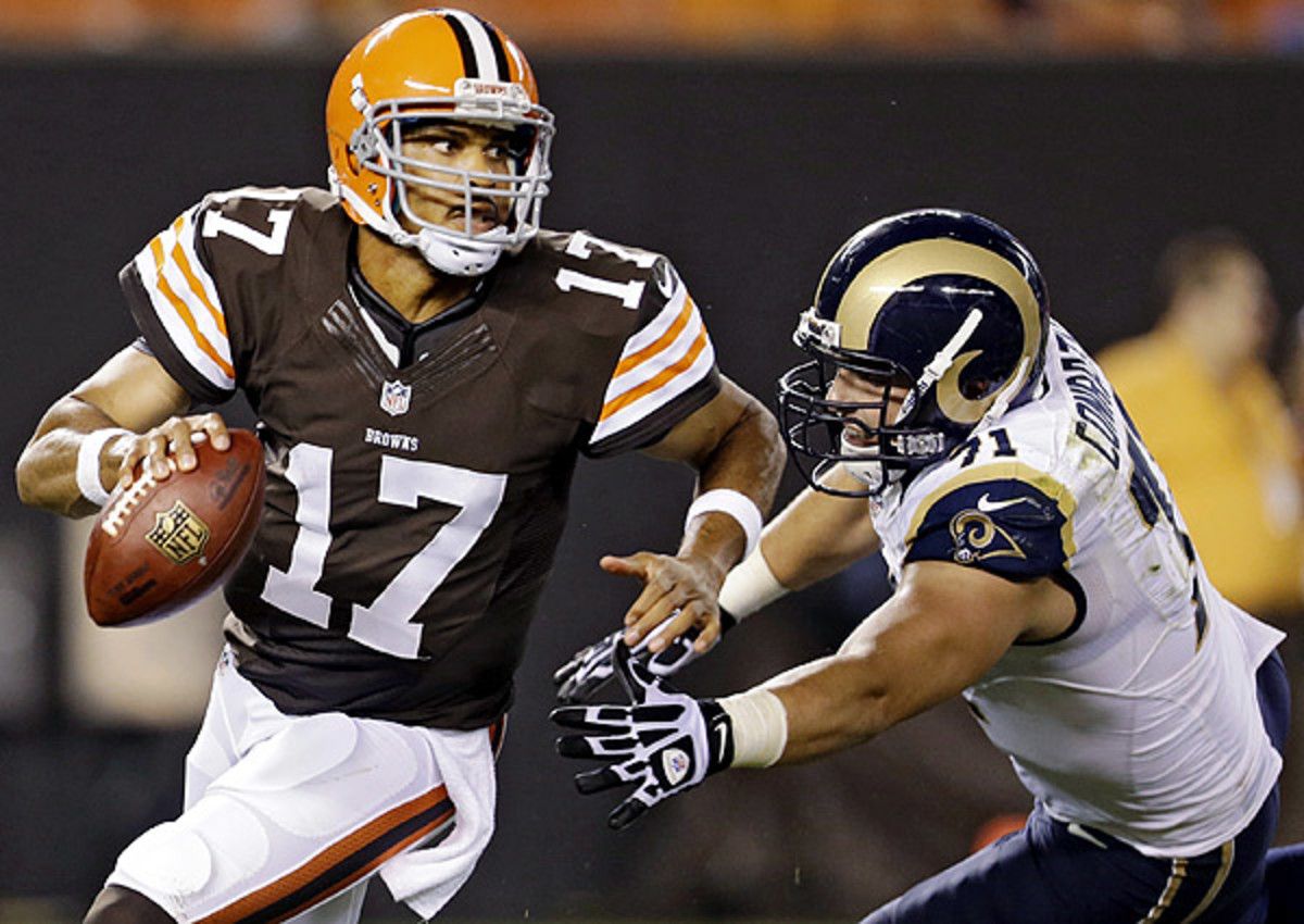 Jason Campbell, 31, (top) is just one year older than Brandon Weeden, the Browns' first-round pick in 2012.