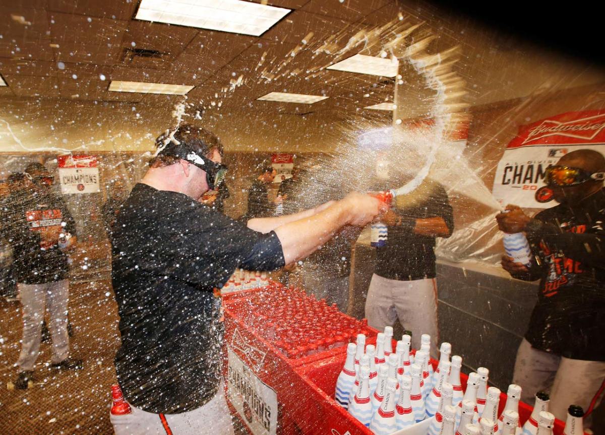 2014-1005-Baltimore-Orioles-celebrate(3).jpg