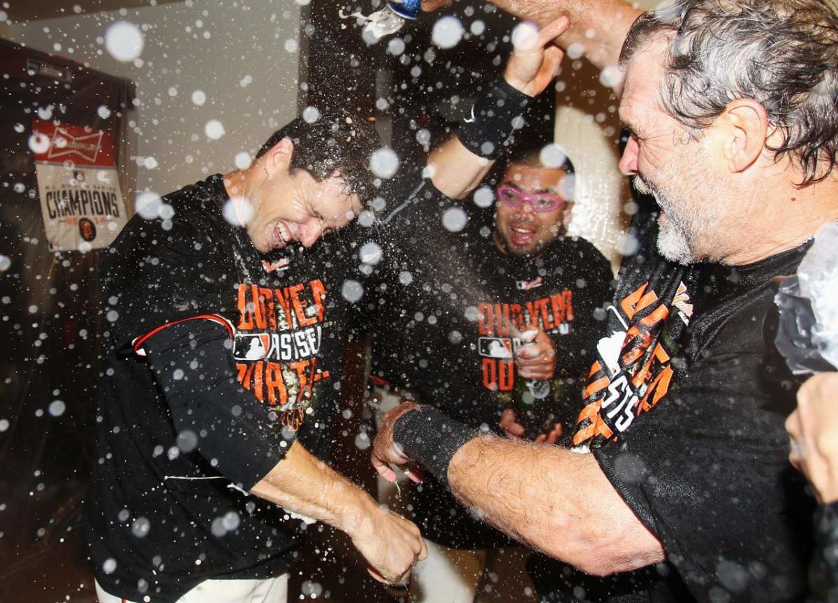 2014-1007-San-Francisco-Giants-Buster-Posey-doused.jpg
