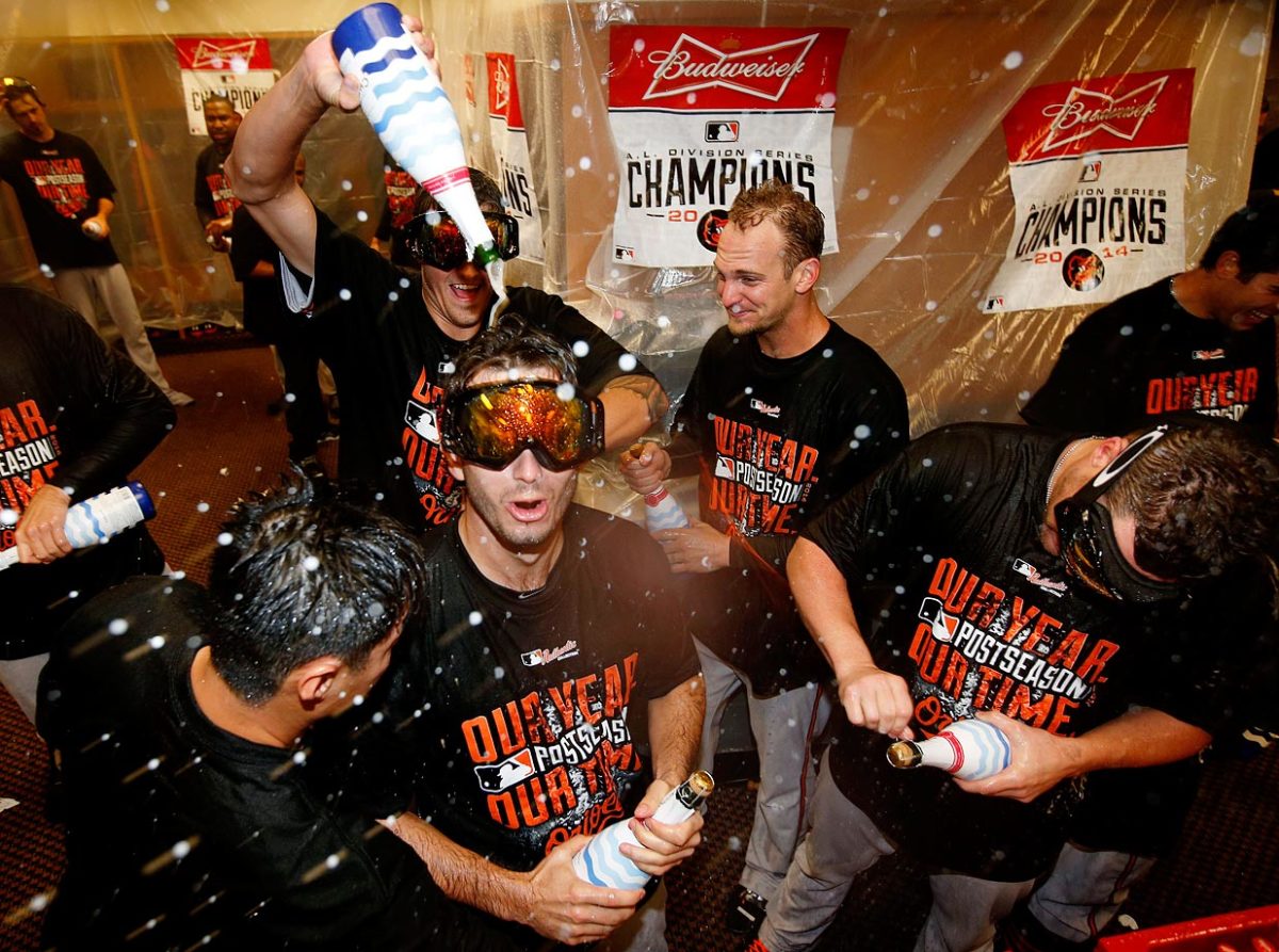 2014-1005-Baltimore-Orioles-celebrate(2).jpg
