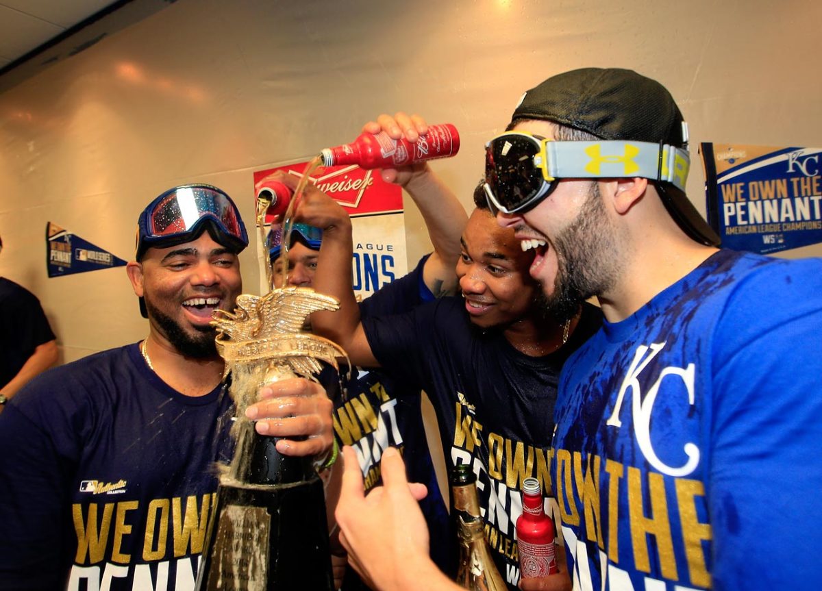 2014-1015-Kansas-City-Royals-Omar-Infante-Terrance-Gore-Eric-Hosmer-celebrate.jpg