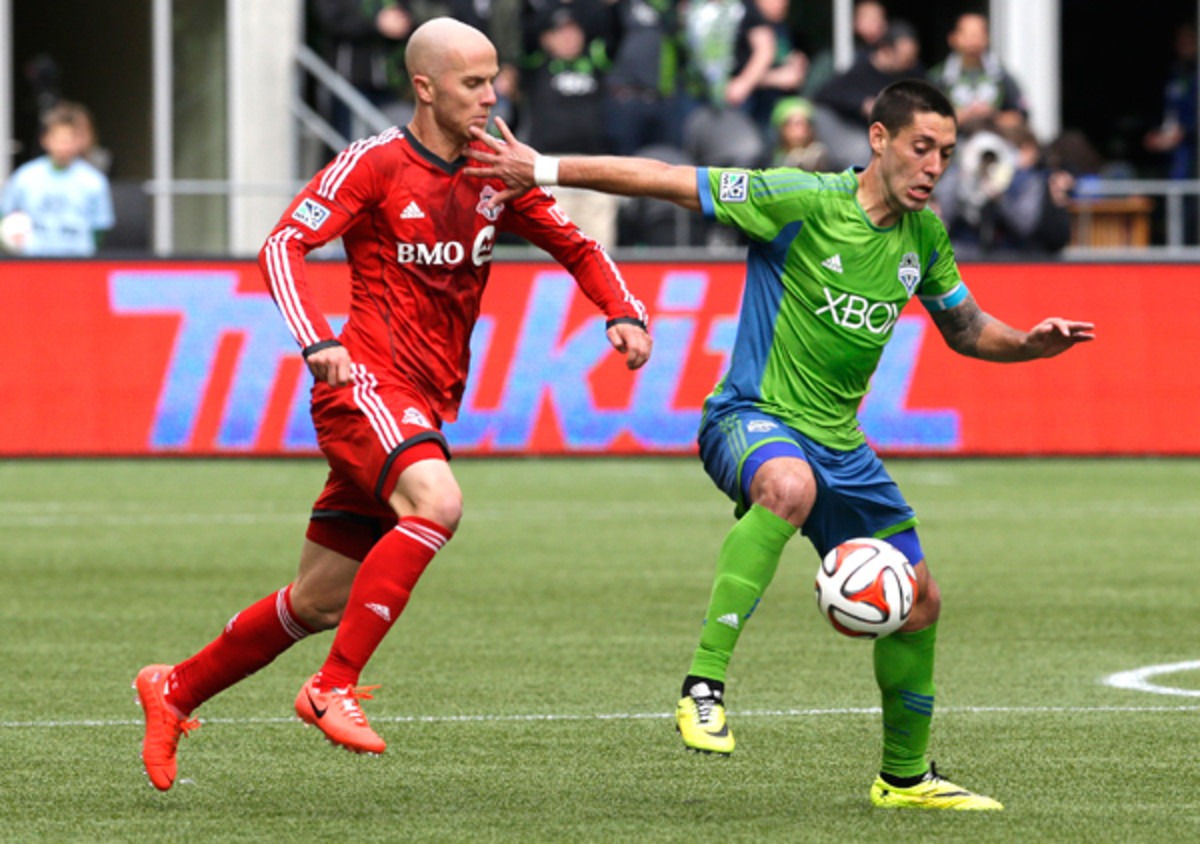 Clint Dempsey, Michael Bradley