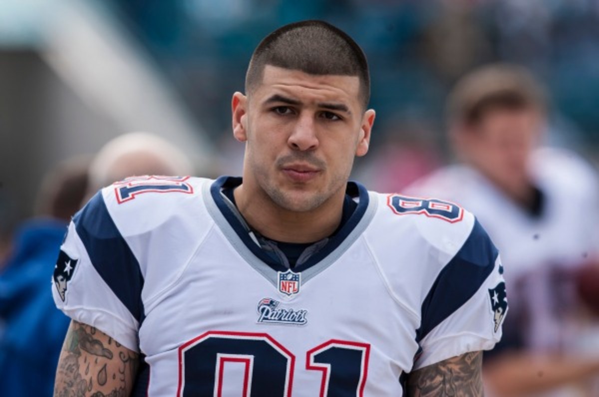 Aaron Hernandez has been the center of an investigation following the murder of a friend. (Michael DeHoog/Sports/Getty Images)