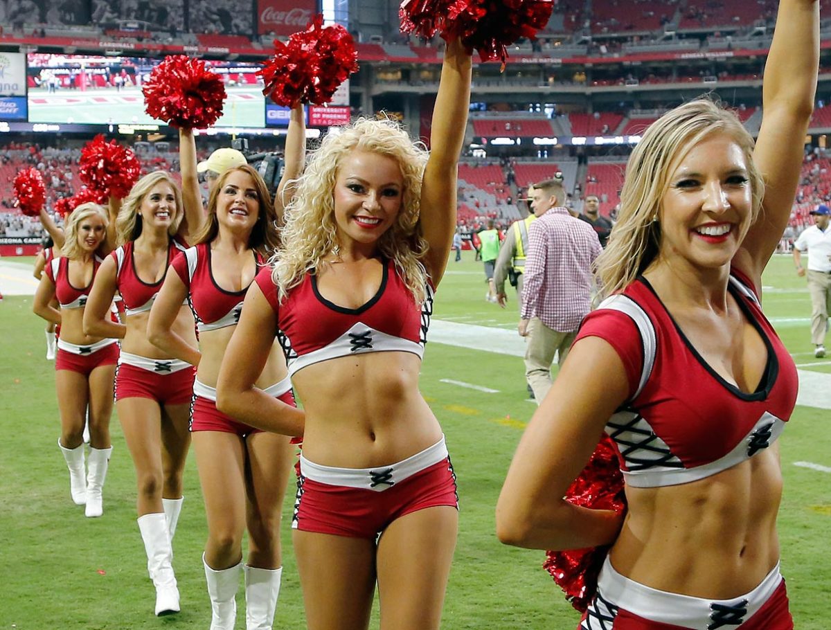 Arizona-Cardinals-cheerleaders-AP477320191908_0.jpg
