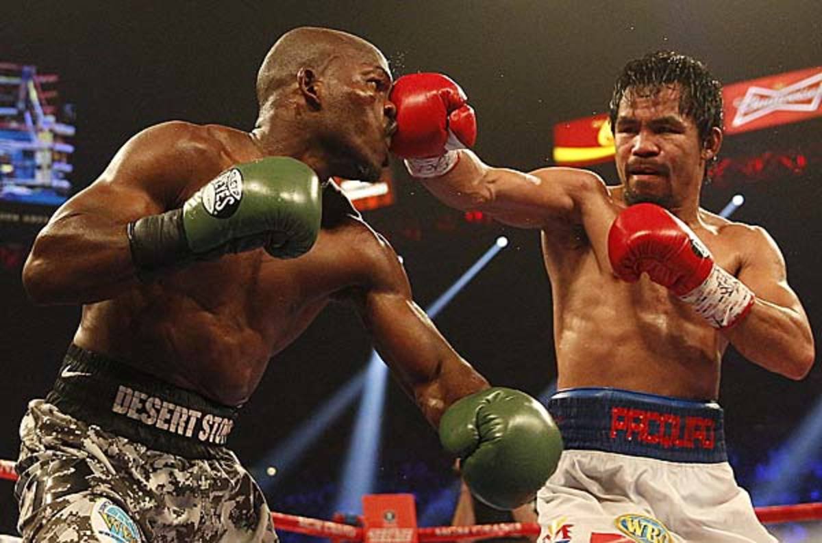 Manny Pacquiao defeats Timothy Bradley