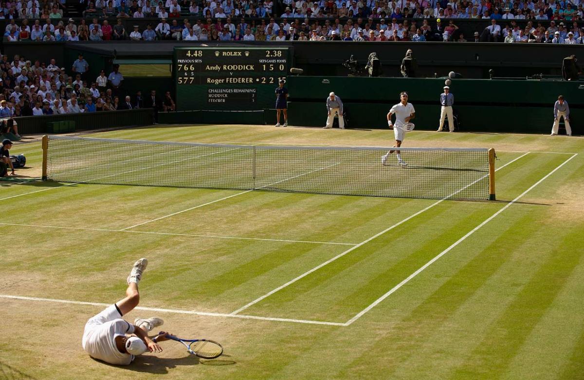 Roger-Federer-2009-Wimbledon-Andy-Roddick-opiu-13504.jpg