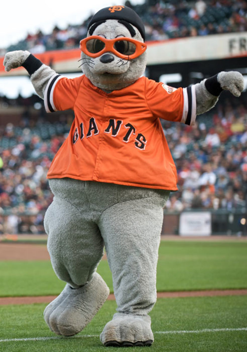 Lou Seal