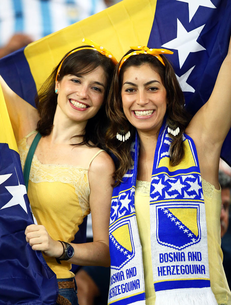 bosnia-herzegovina-female-fans.jpg