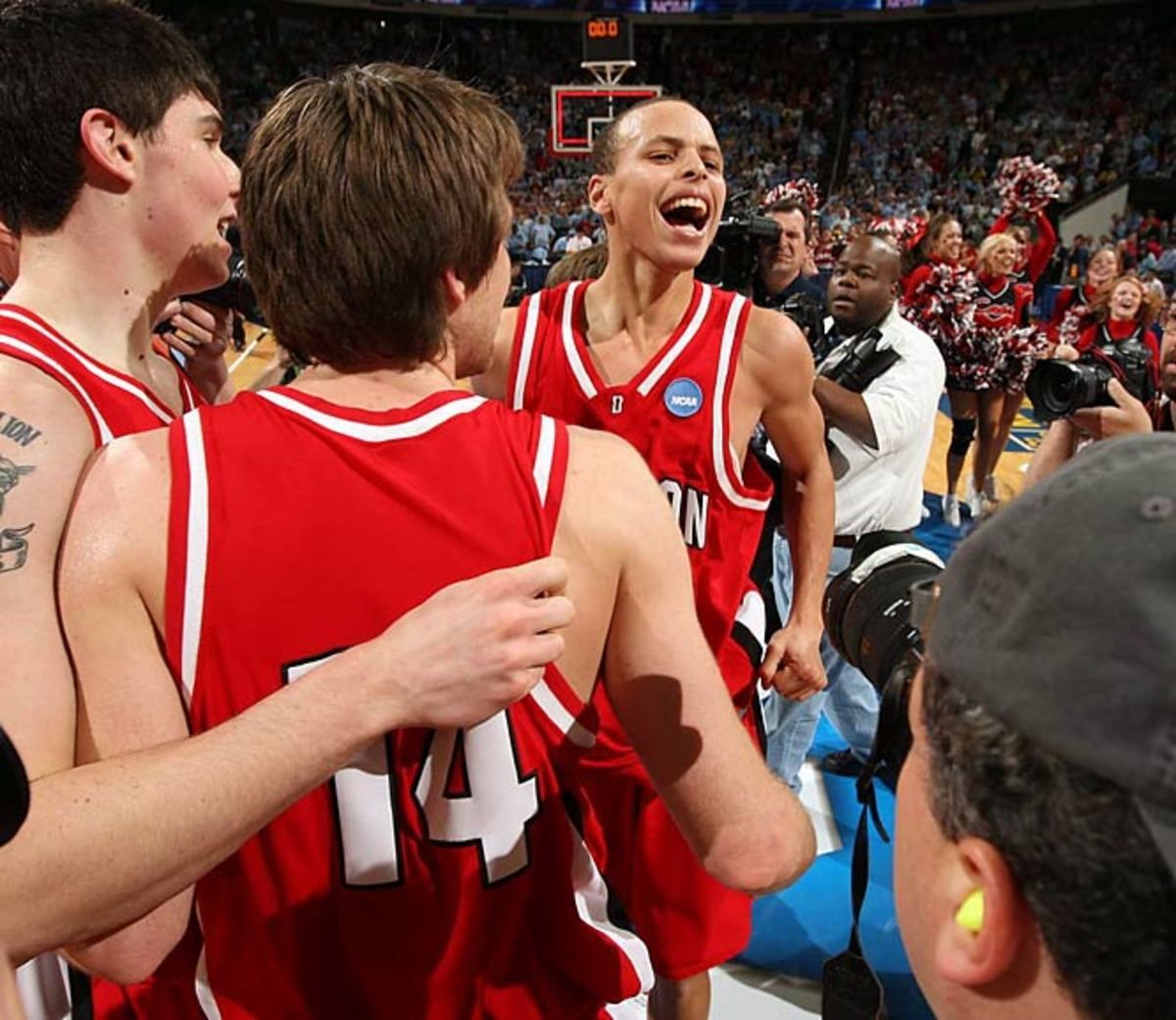 stephen-curry-davidson(biever).jpg