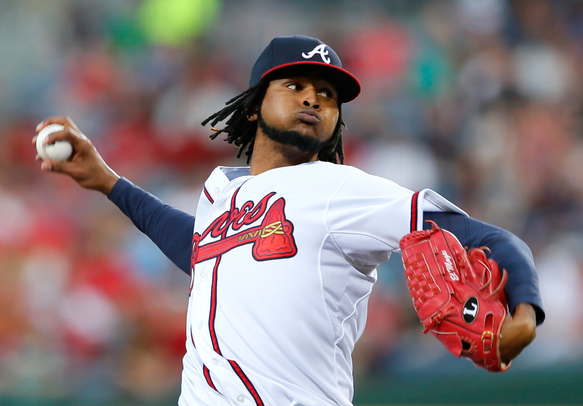Ervin Santana free agency Minnesota Twins sign pitcher to