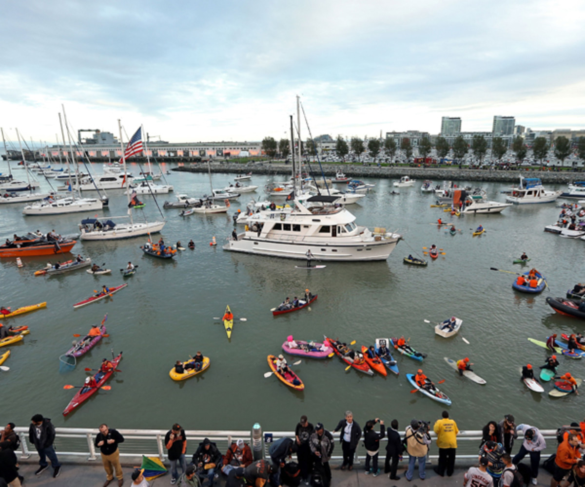 Ballpark Quirks Splashing down in San Francisco's McCovey Cove at AT&T