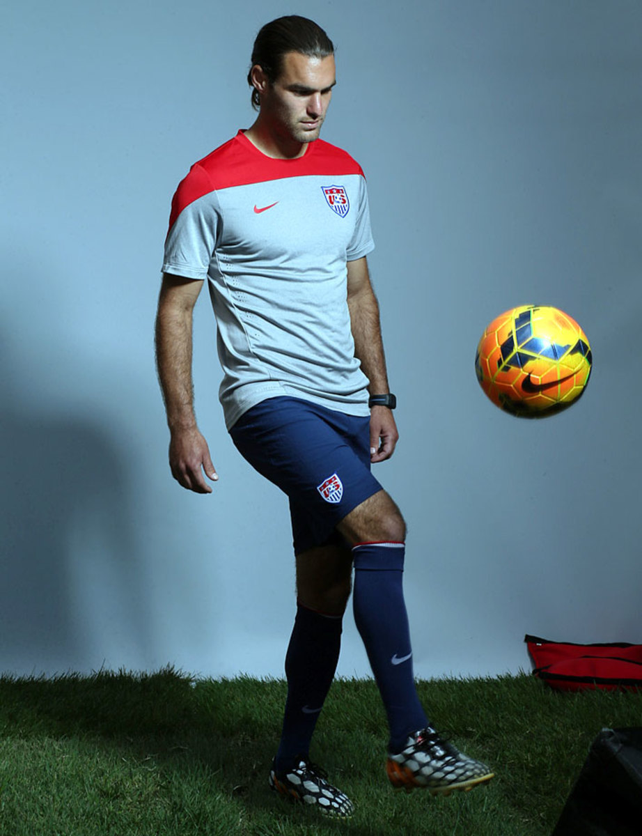graham-zusi-X158268_TK1_1367.jpg