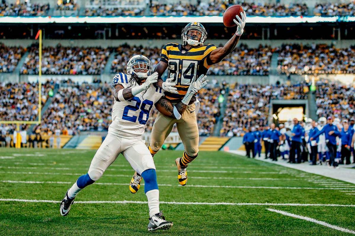 Antonio-Brown-Greg-toler.jpg