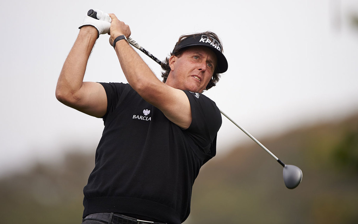 Phil-Mickelson-X157504_TK3_0637.jpg