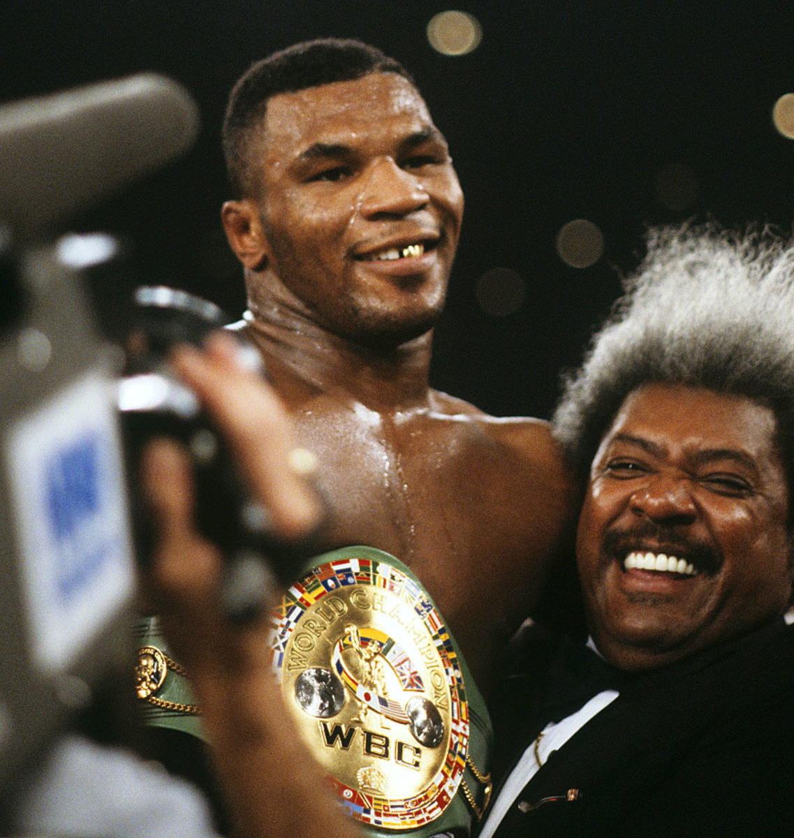 1986-mike-tyson-don-king-NLC_01094.jpg