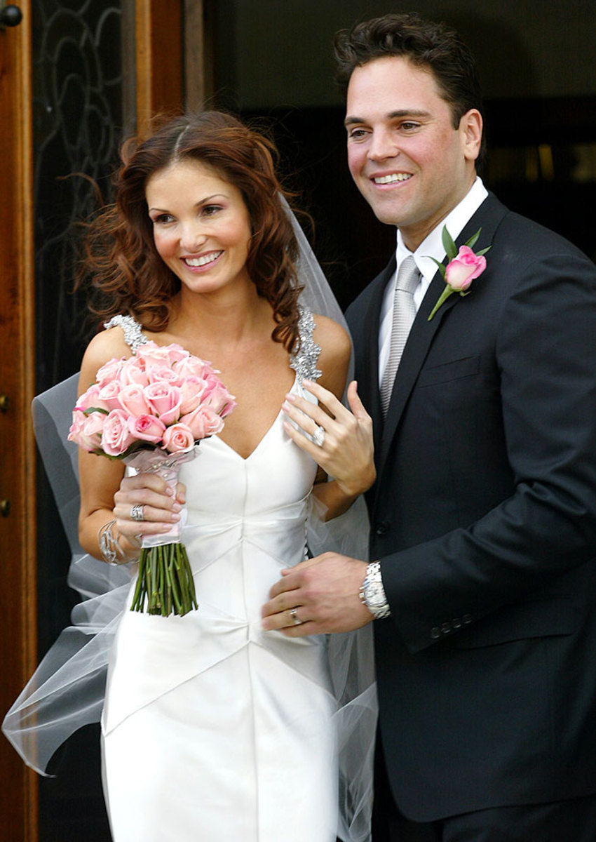 2005-Mike-Piazza-Alicia-Rickter-wedding.jpg
