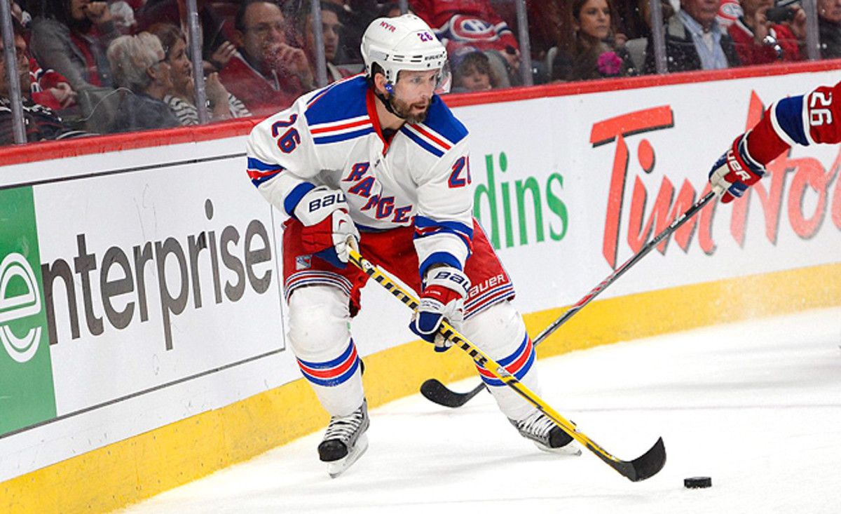 Martin St. Louis has become an emotional rallying point for the New York Rangers' playoff run.
