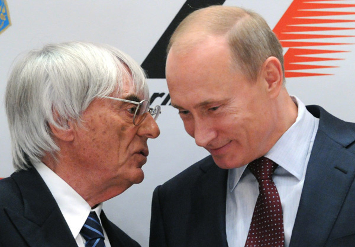 F1 president Bernie Ecclestone (left) supports Vladimir Putin's (right) stance on homosexuality. (Alexander Nemenov/AFP/Getty Images)
