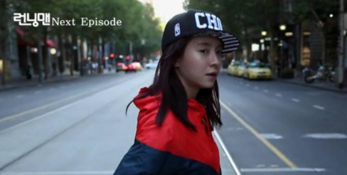 Popular South Korean actress Song Ji Hyo almost always wears an NBA cap on the hit show Running Man.