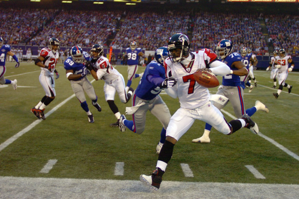 vick-against-giants800.jpg