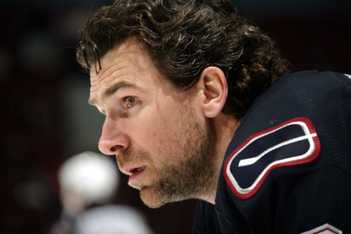 Trevor Linden retired as a Canuck on the 20th anniversary of his draft day, June 11, 2008. (Jeff Vinnick/Getty Images)