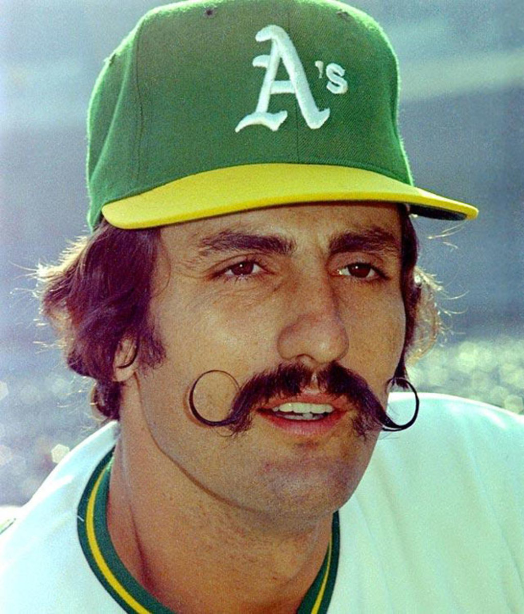 Rollie Fingers :: AP