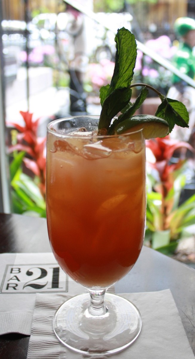 '21' Triple Crown Cocktail