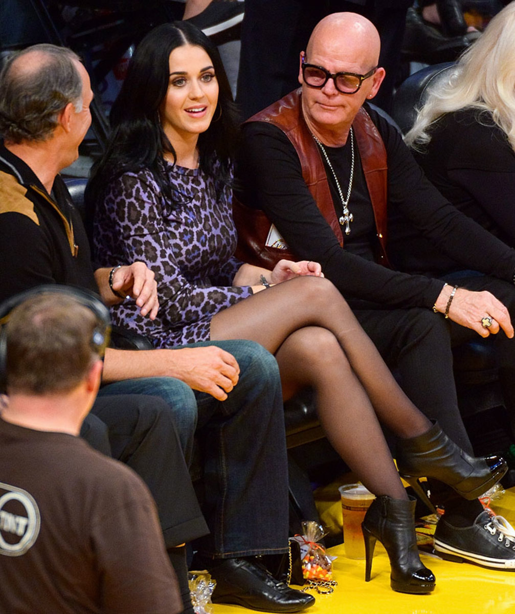 2012-1030-Katy-Perry-father-Keith-Hudson.jpg