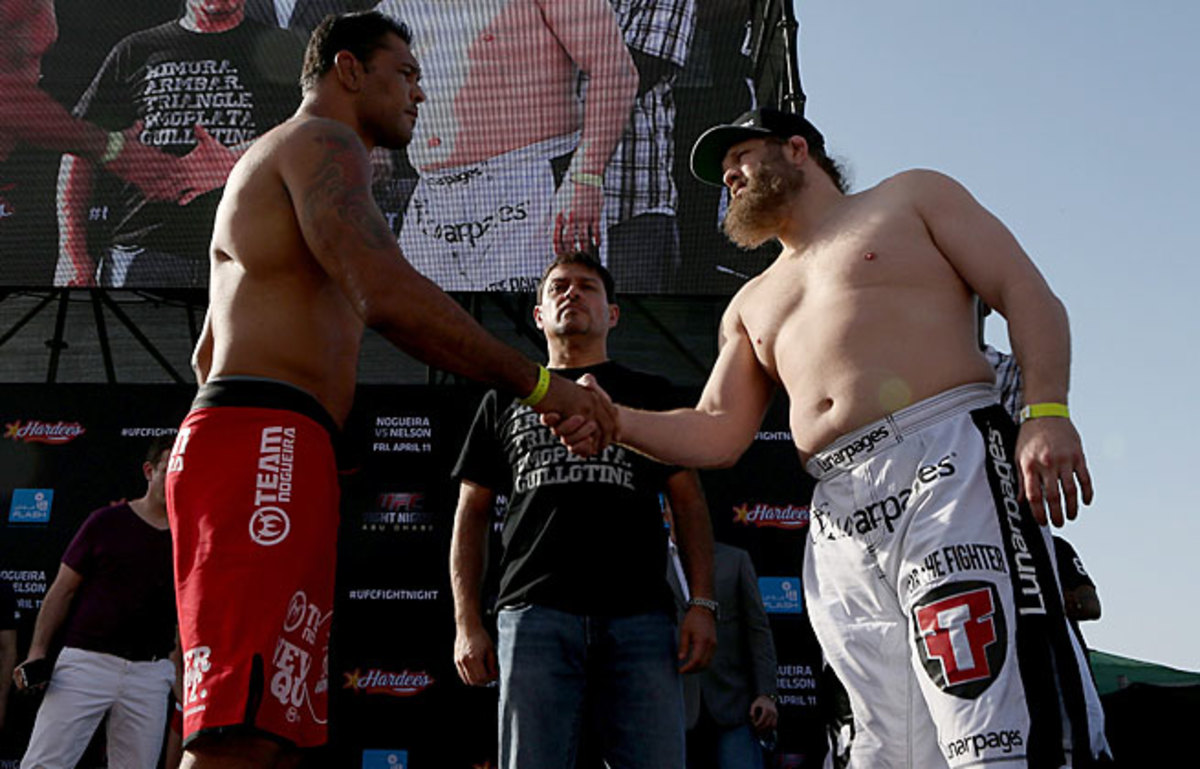 Antonio Rodrigo Nogueira (left) likely saw his career come to an end at the hands of Roy Nelson.