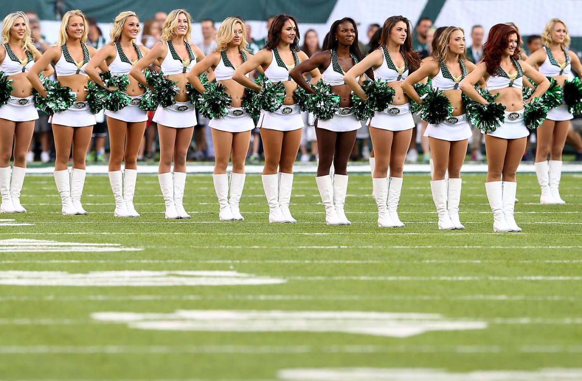 New-York-Jets-Flight-Crew-cheerleaders-453314112.jpg