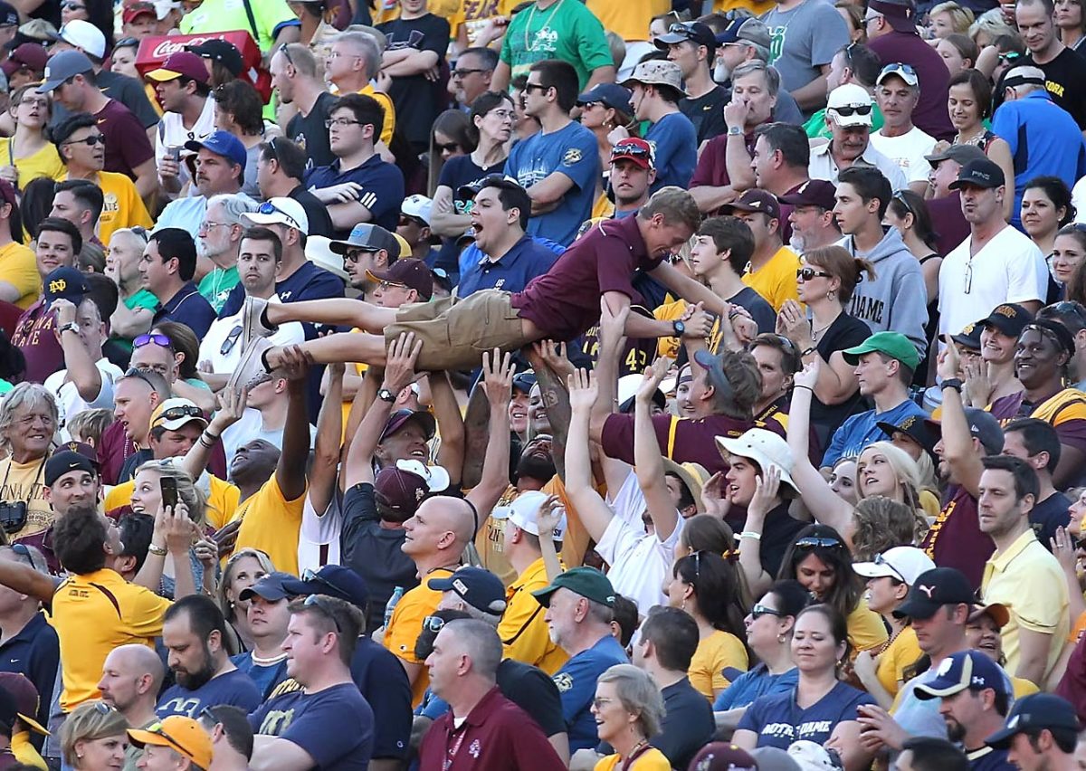 Arizona_State-Fans-YPP_3555.jpg