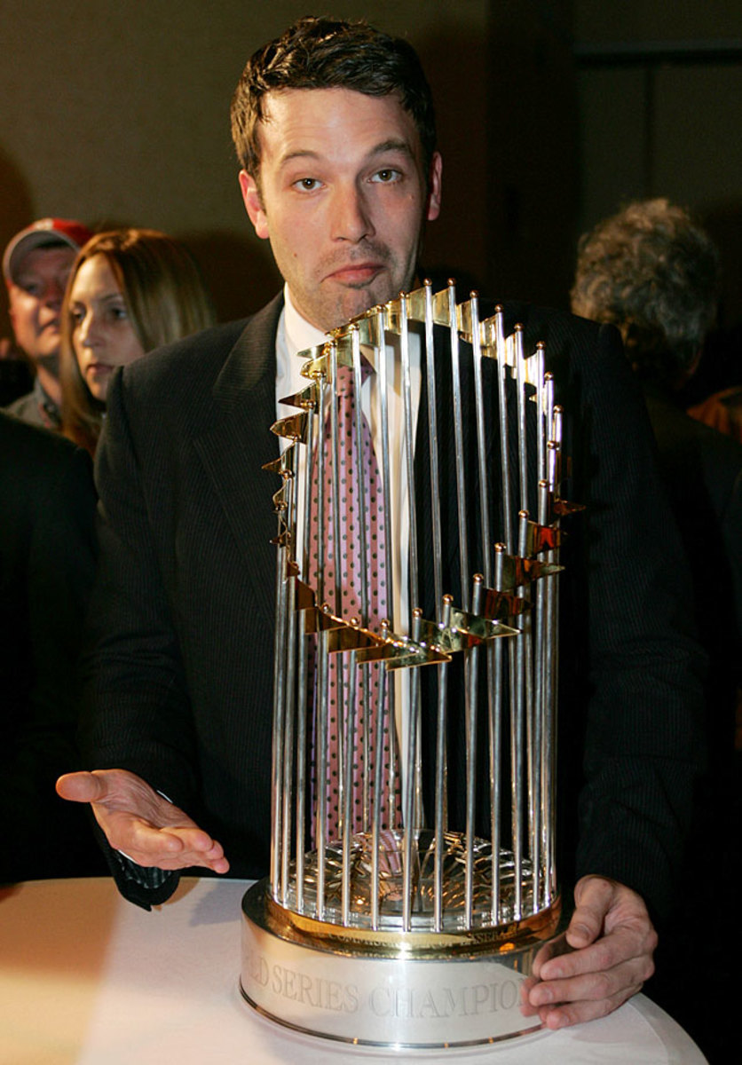 2005-0411-Ben-Affleck-World-Series-trophy.jpg