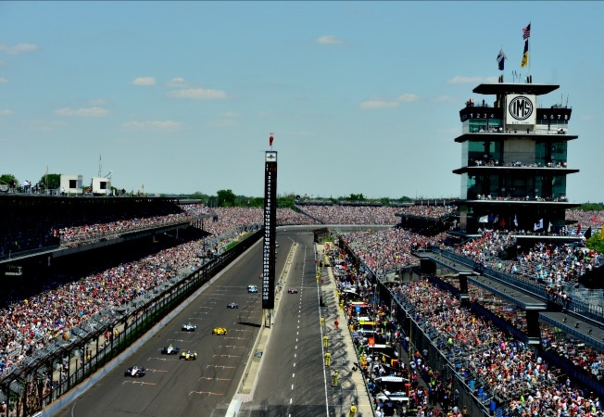 Indy Speedway basked in glorious sunshine, but track temperatures topped 110 degrees.