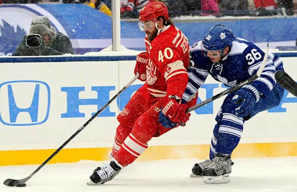 Henrik Zetterberg of the Detroit Red Wings in action at the 2014 NHL Winter Classic.
