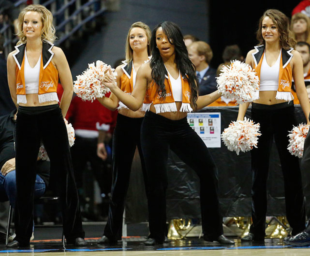 140324145205-texas-cheerleaders-ac47cd15bab24150a0901531be65526a-0-single-image-cut.jpg