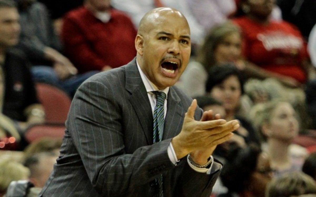 Stan Heath only had two 20-win campaigns in his seven seasons at South Florida. (AP Photo/Garry Jones)