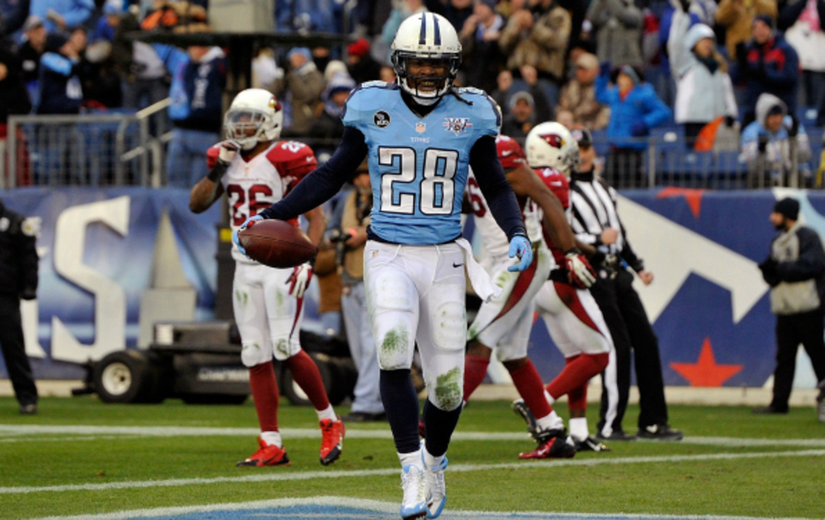 Chris Johnson scored ten rushingand receiving touchdowns for the Titans in 2013. (Frederick Breedon/Getty Images)