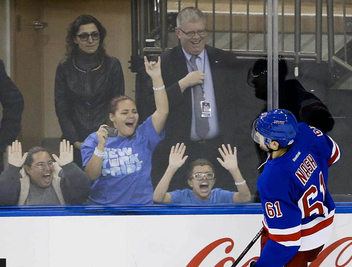 7.rick-nash-fans.jpg
