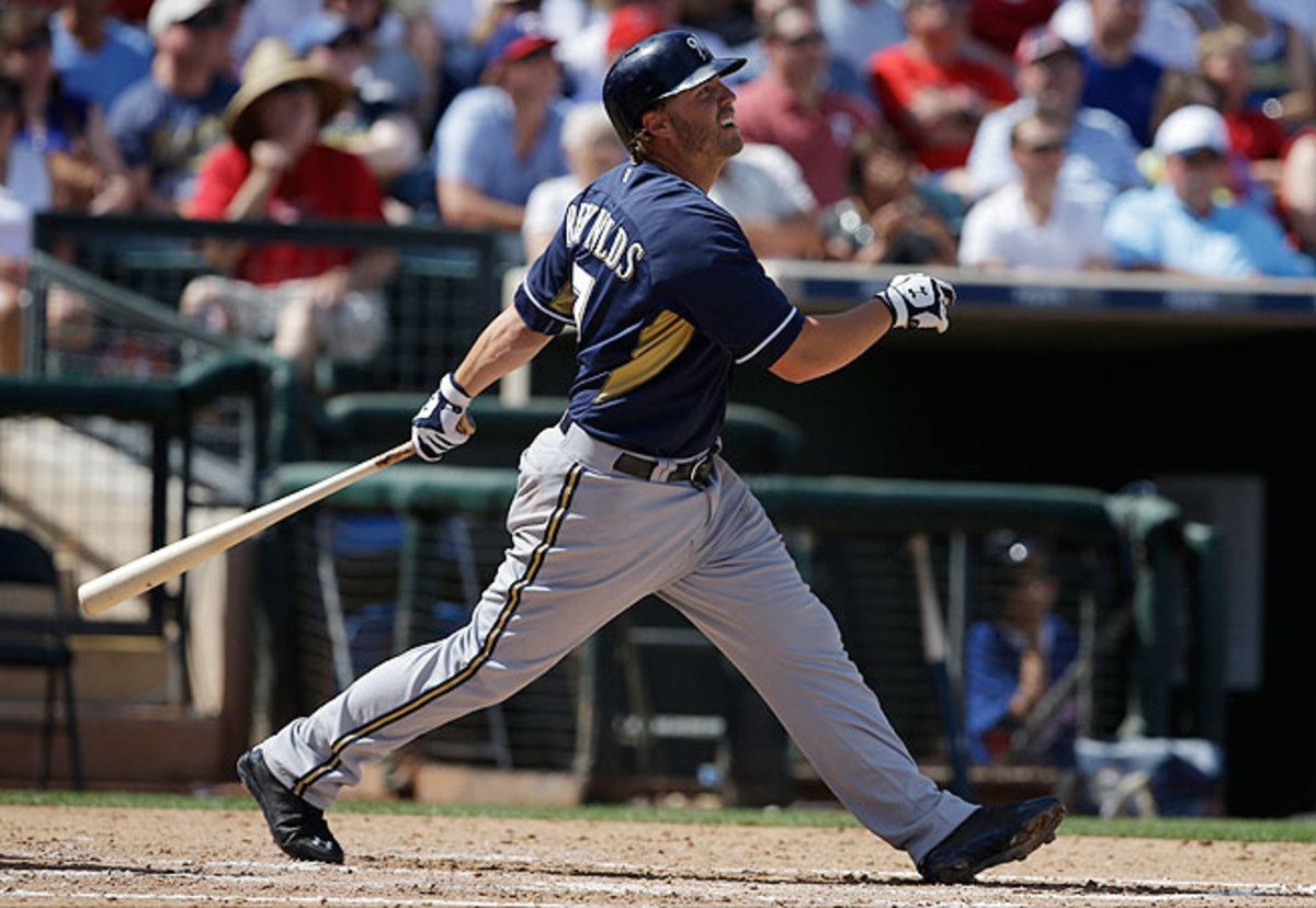 Mark Reynolds' feast-or-famine approach at the plate could be worth the risk during a light week of action around the league.